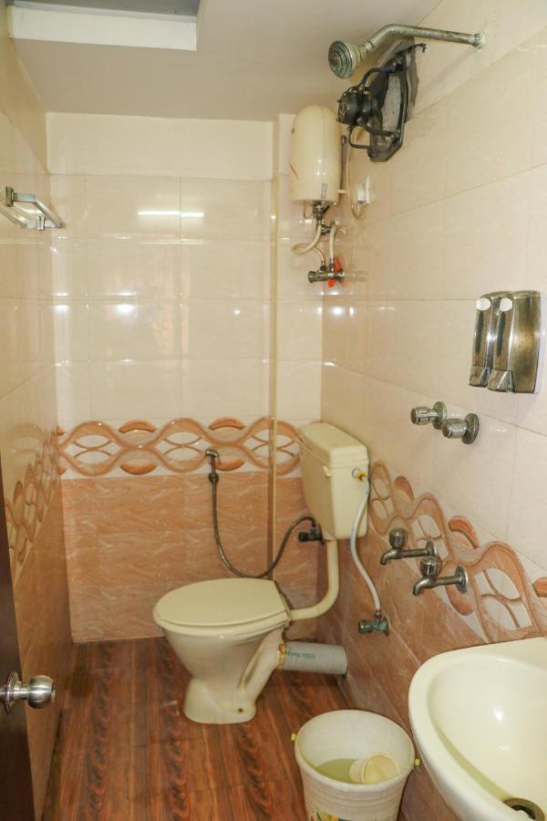 S4 Residency Hotel Chennai Eksteriør billede