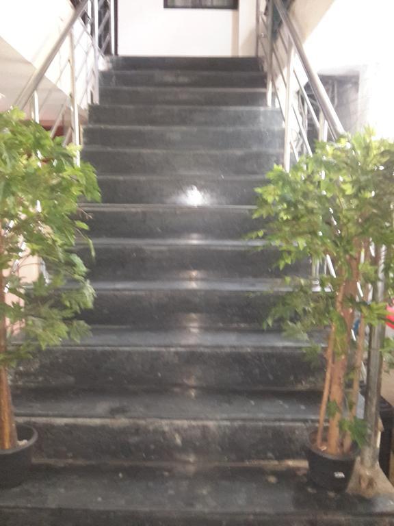 S4 Residency Hotel Chennai Eksteriør billede