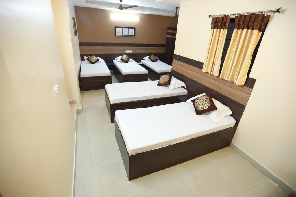 S4 Residency Hotel Chennai Eksteriør billede