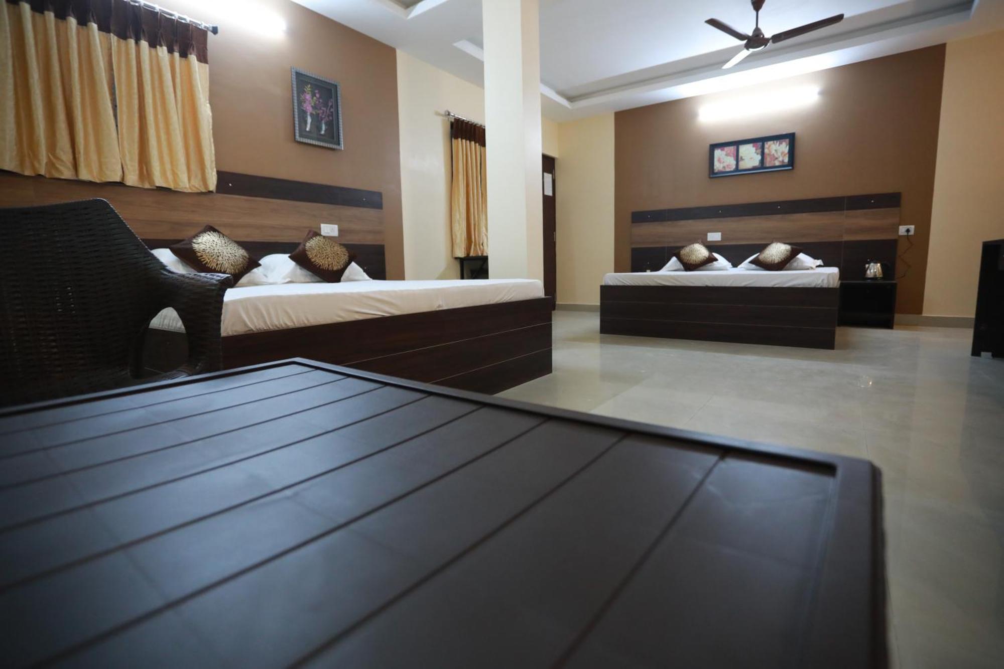 S4 Residency Hotel Chennai Eksteriør billede
